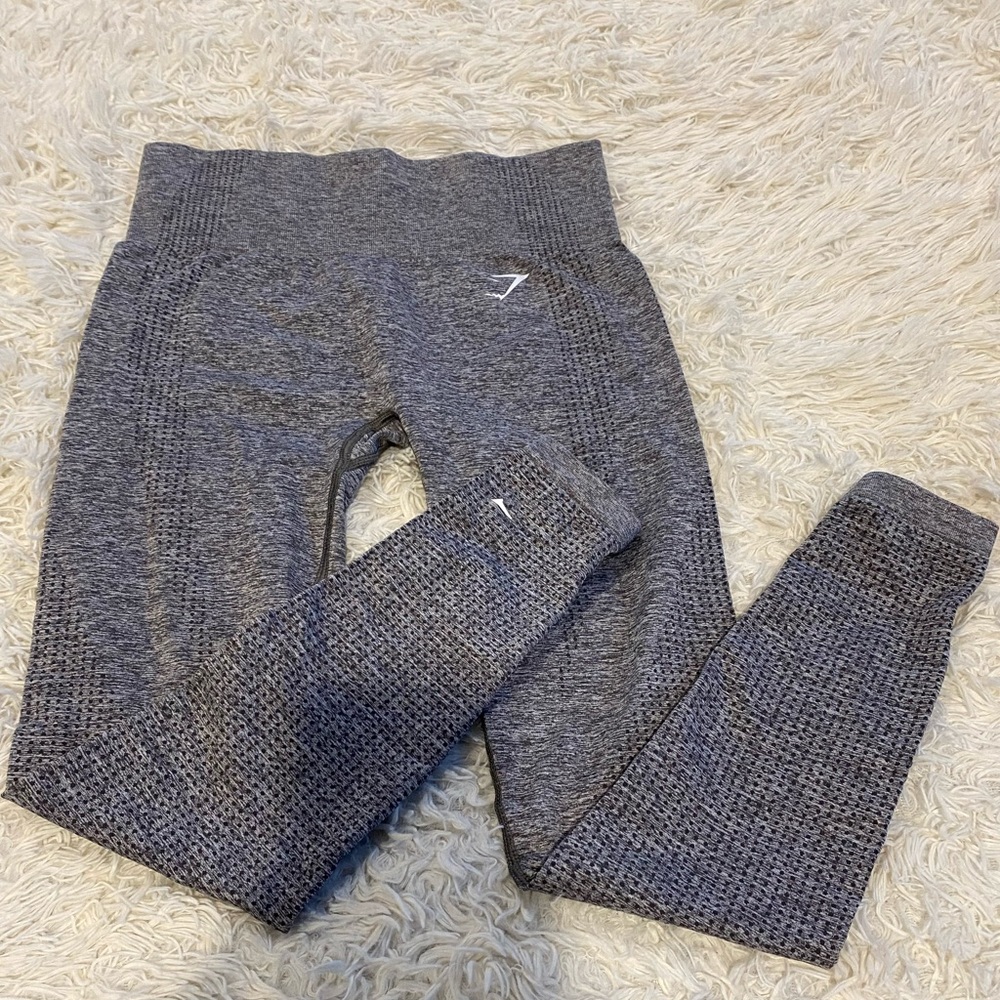 Womens Size Small Gymshark Gray Leggings.